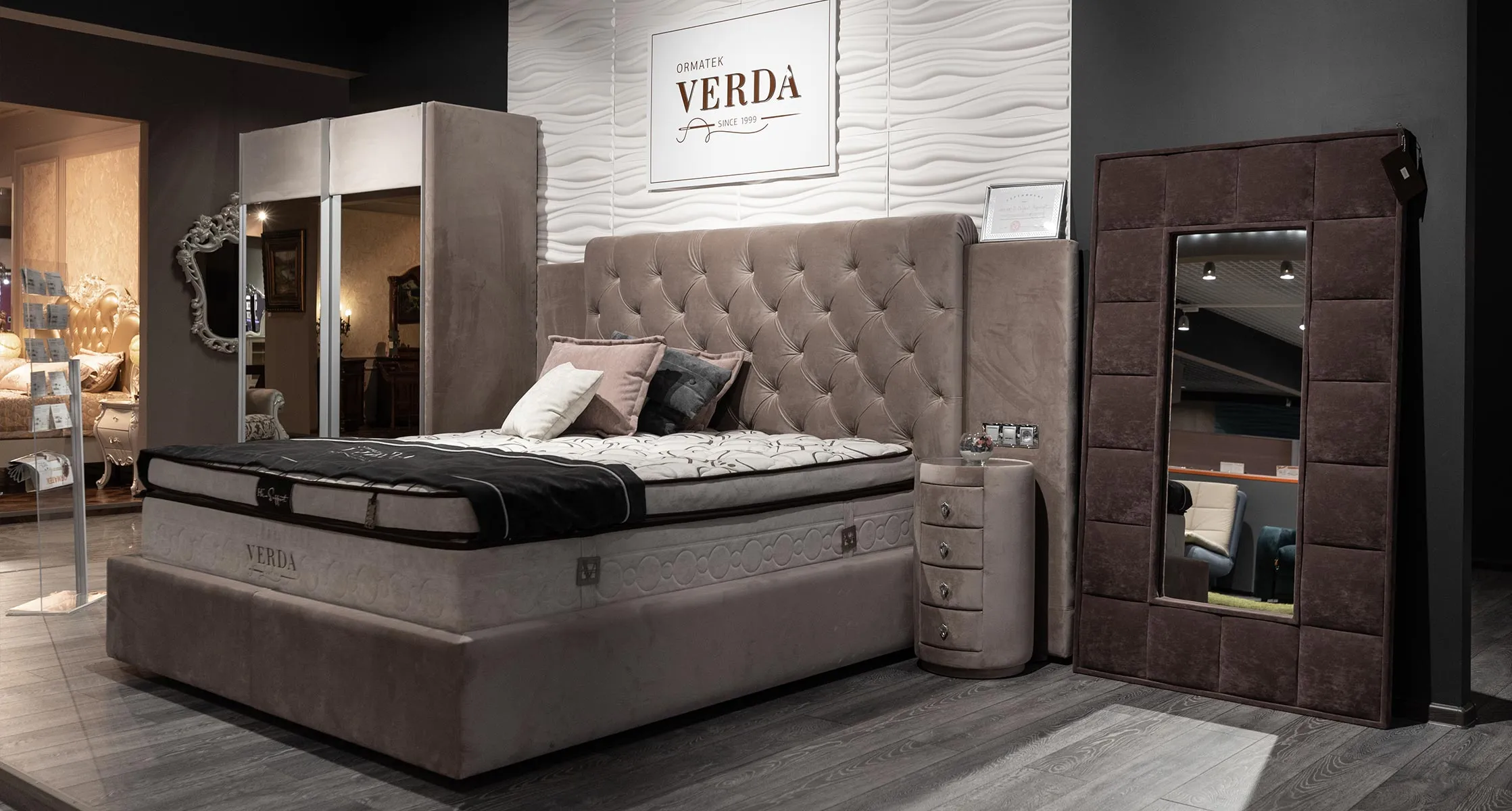 Manhattan 5 Verda Alliance