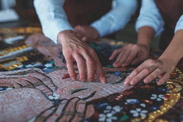 Время выразительных акцентов